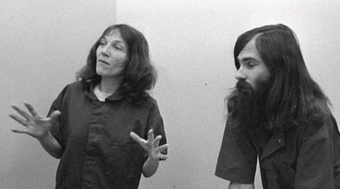 Το πιο φονικό ζευγάρι ’80: Πώς είναι να μεγαλώνεις ως κόρη δύο κατά συρροήν δολοφόνων; (Βίντεο)